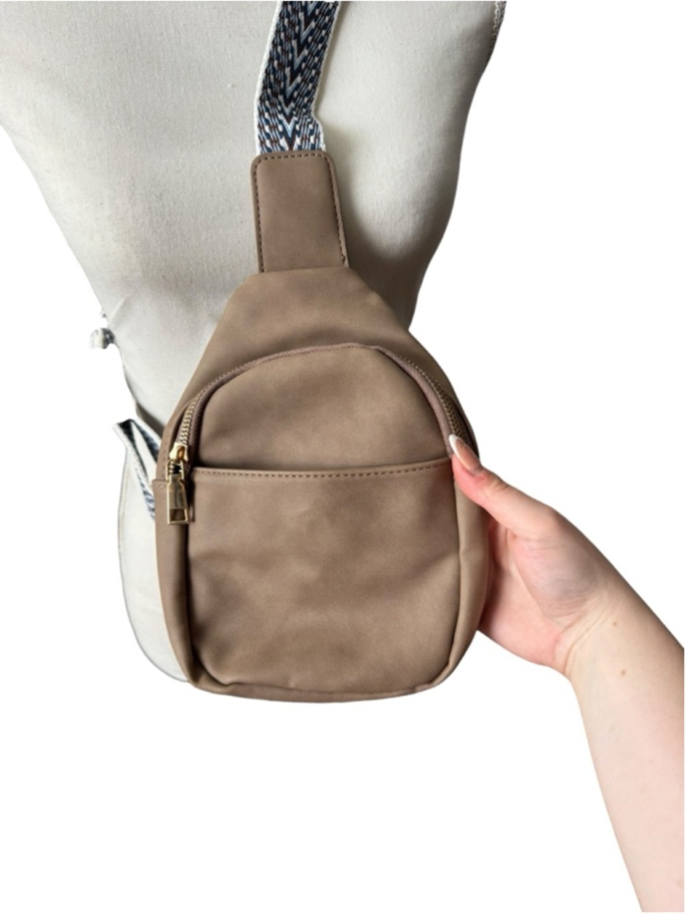 Women's Unbranded Taupe Crossbody Bag with Adjustable Strap, One Size - Picture 3 of 9